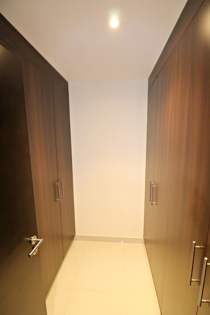 Lamar – Bausher – 3 bedroom apartment