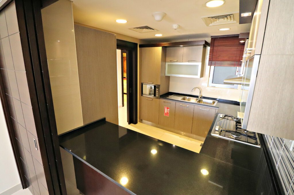 Lamar – Bausher – 3 bedroom apartment