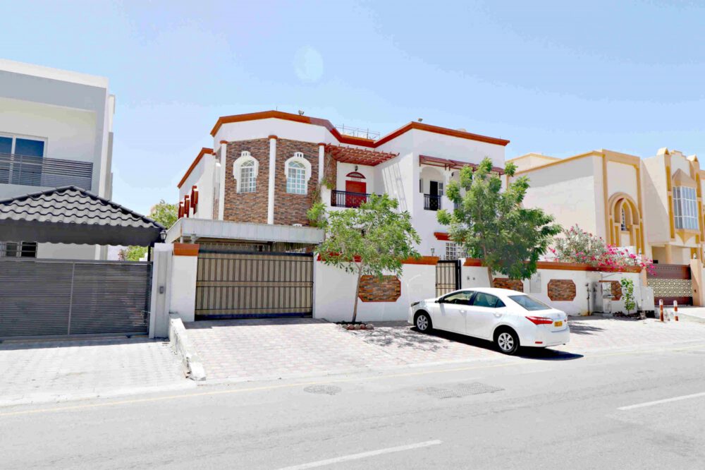Prime location phase 2 in Al Amrat for SALE