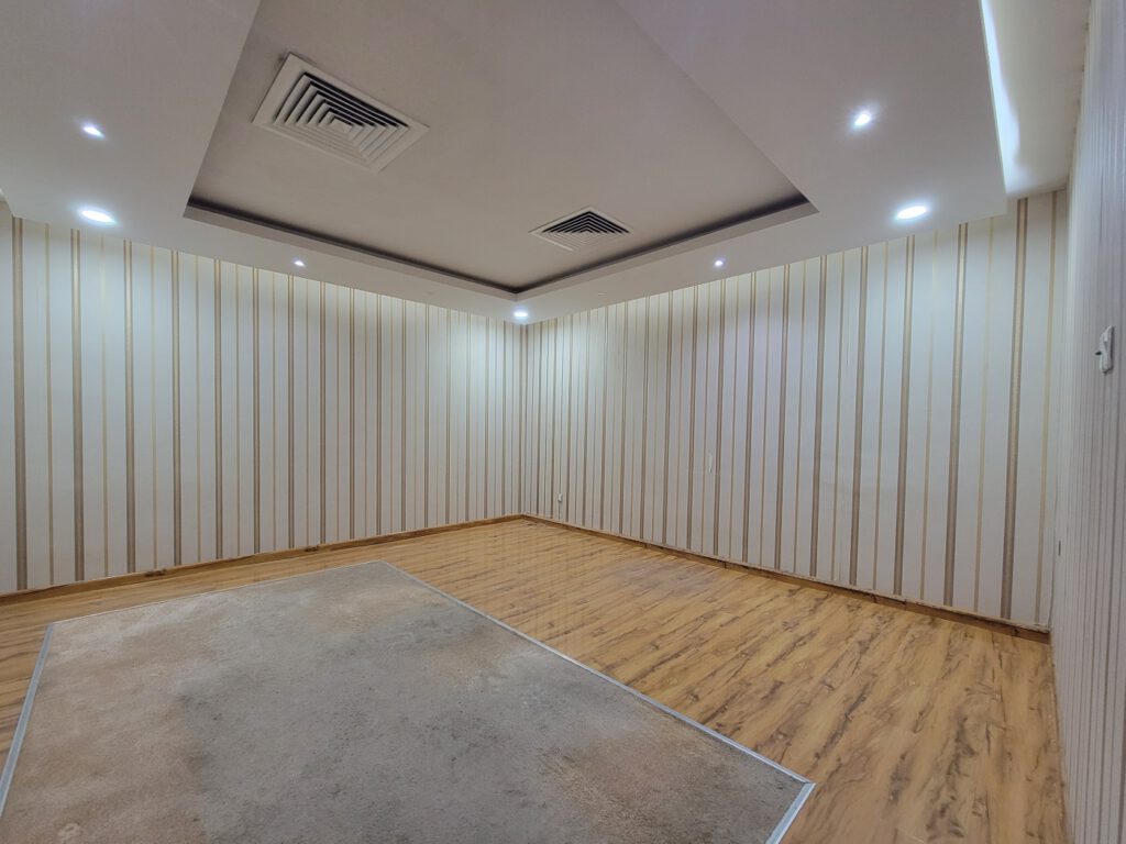 Large office space for Rent