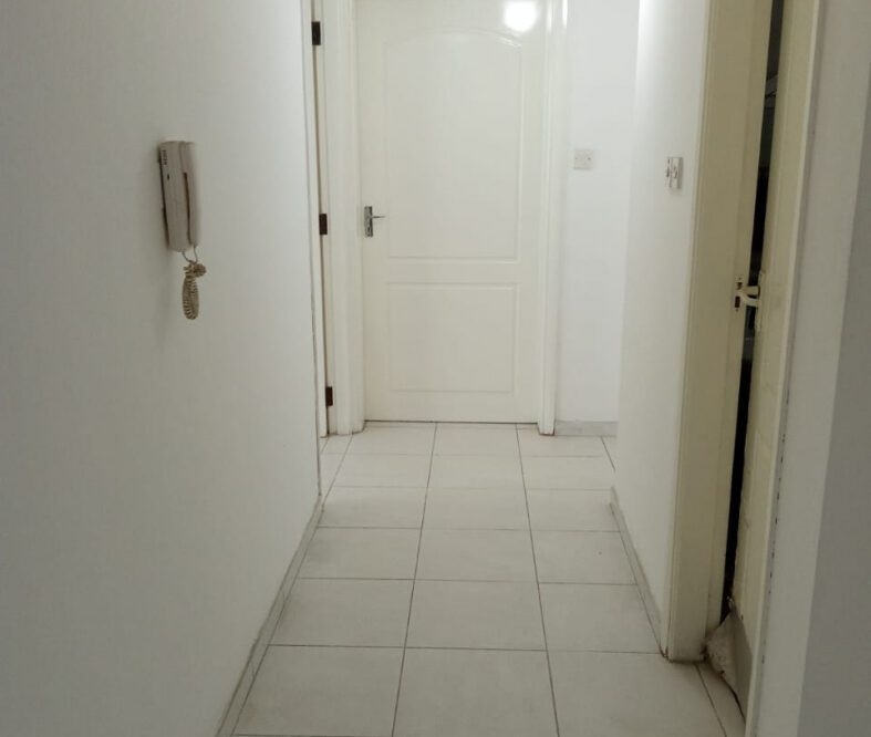 Flats for rent at  Souq Al Khuwair  1,2 BHK