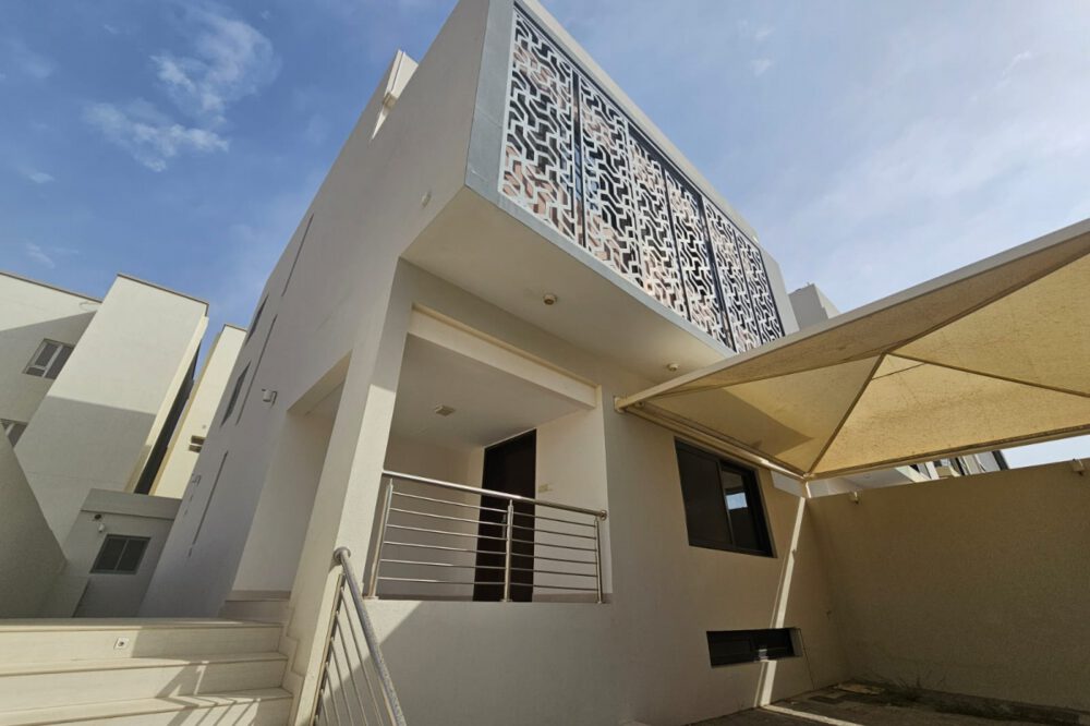 A Distinctive 4-Storey Villa in Bosher Al Muna area