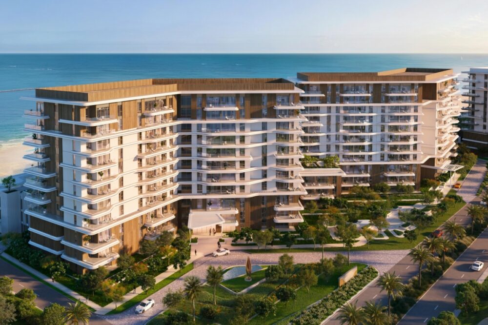 Apartment in Azura Beach Residences III